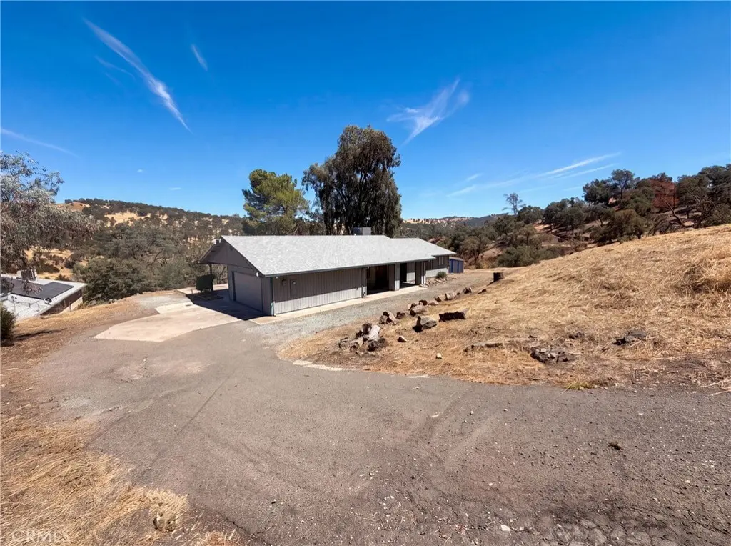 6041 Thornicroft, Valley Springs, CA — listing photo 1