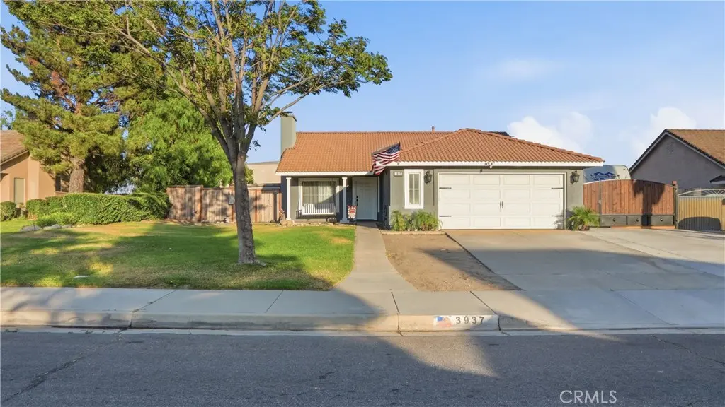 Single Family Residence for sale at 3937 Dove Tree, Rialto, CA featuring 4 beds and 2 baths