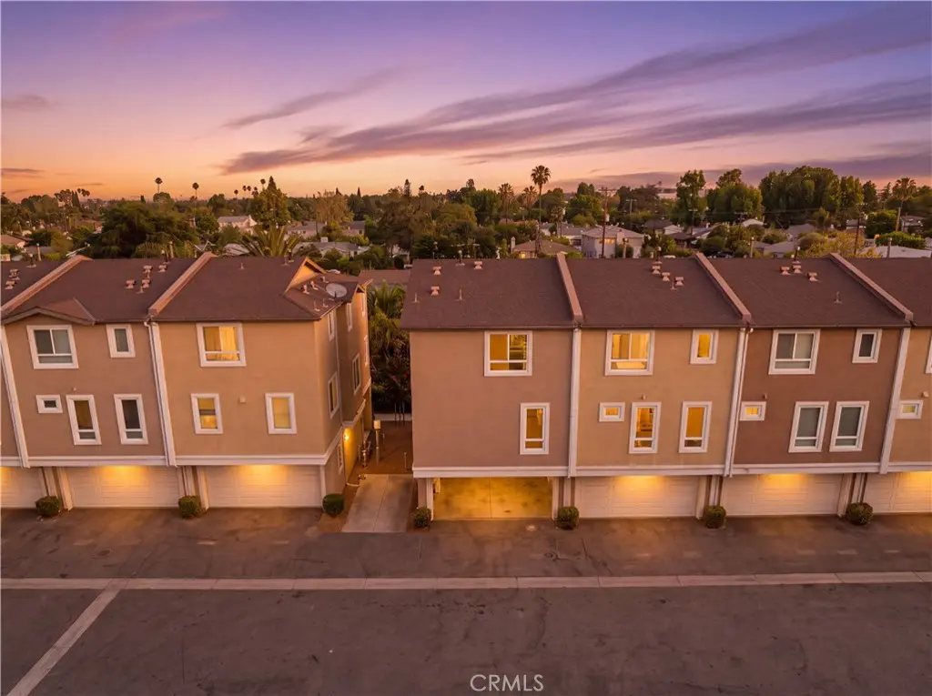 14685 1/2 Sherman, Van Nuys, CA — listing photo 1