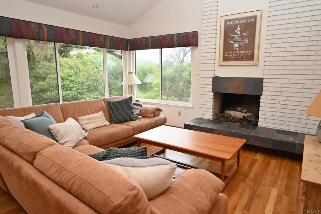 Single Family Residence for rent at 1881 Caminito Velez, La Jolla, CA featuring 5 beds and 4 baths