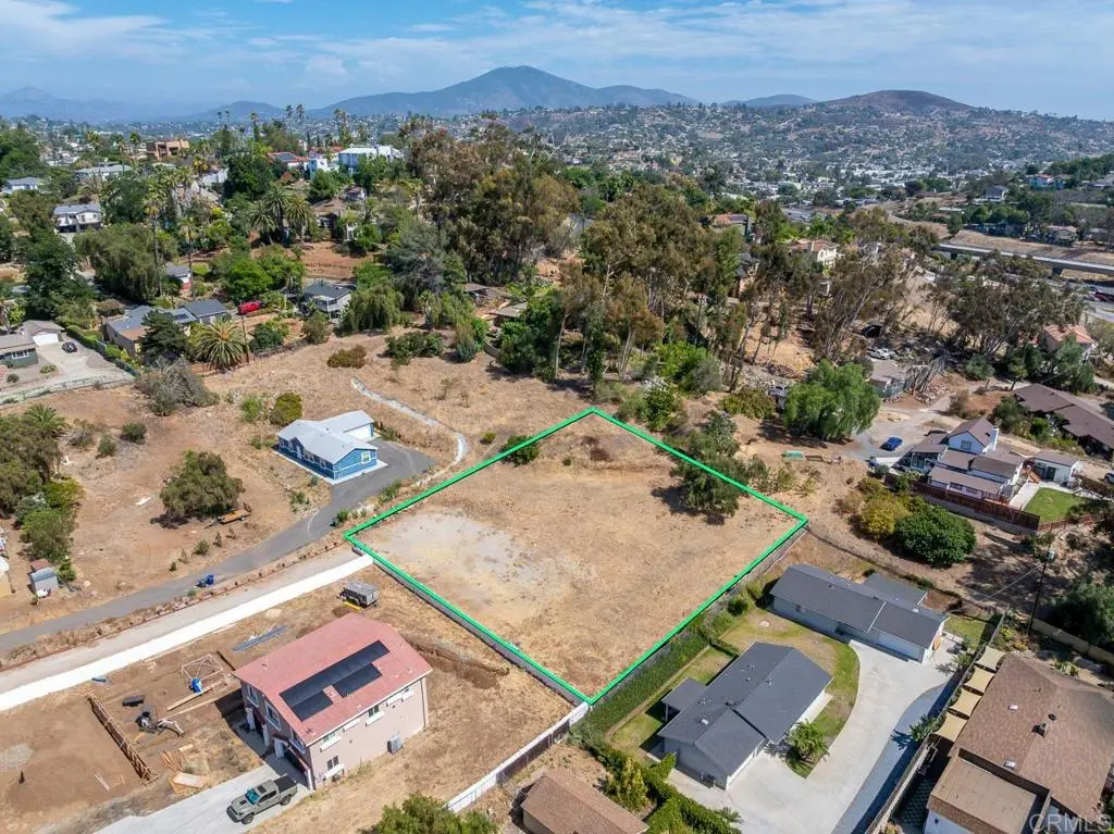 Echo Dr, La Mesa, CA — listing photo 1