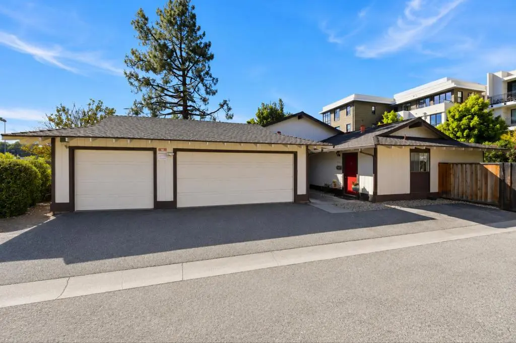 Duplex for sale at 933935 Miramonte Avenue, Mountain View, CA