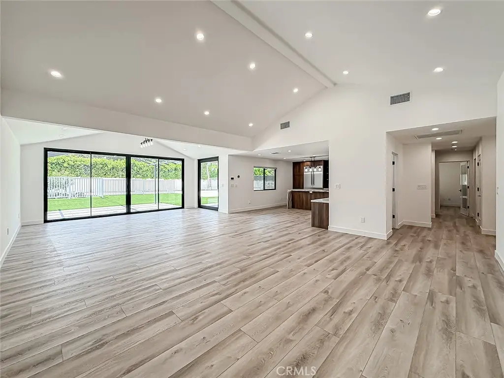 22921 Dolorosa Street, Woodland Hills, CA — listing photo 1