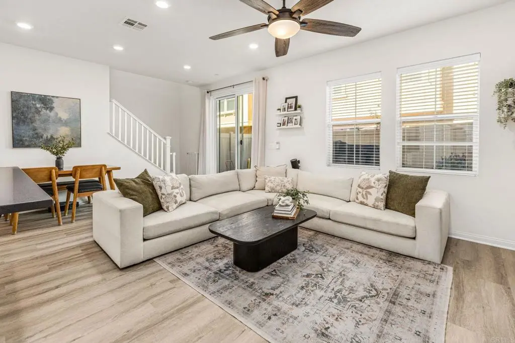 1374 Palo Verde, Vista, CA — listing photo 1