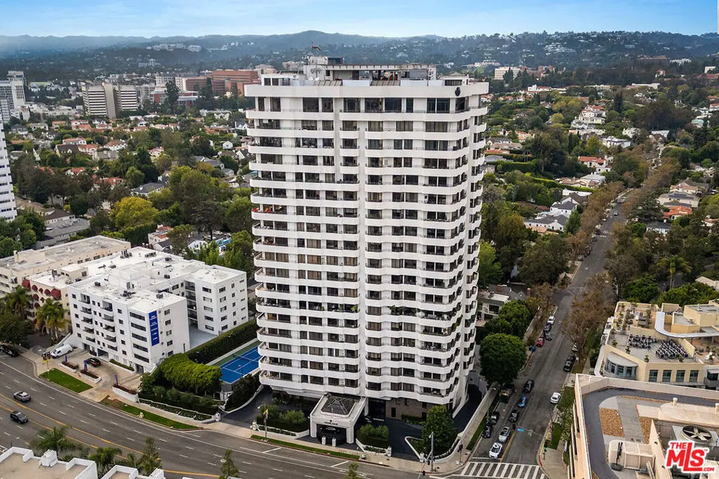 Condominium for sale at 10601 Wilshire Boulevard 702, Los Angeles, CA featuring 2 beds and 3 baths