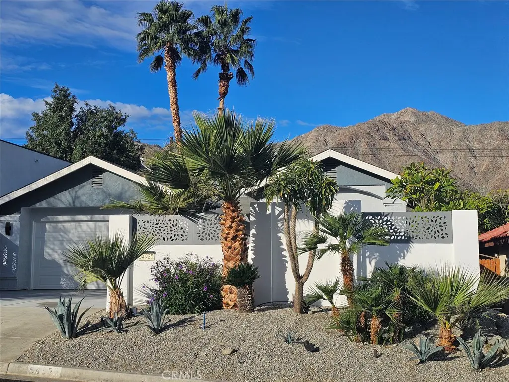 54925 Avenida Alvarado, La Quinta, CA — listing photo 1