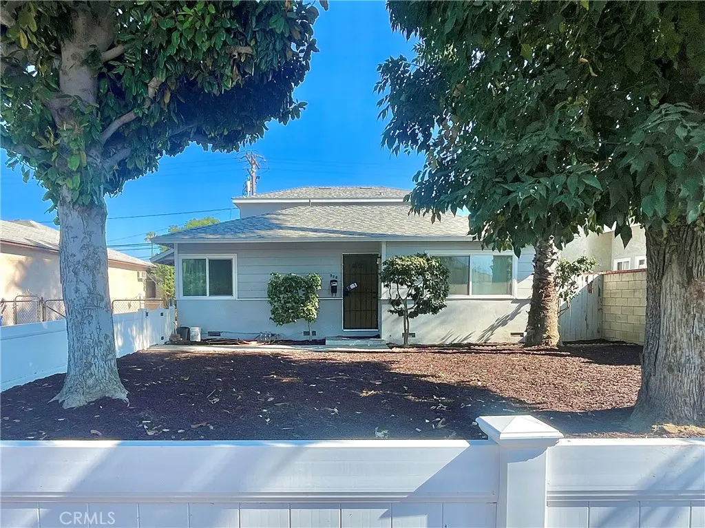Single Family Residence for rent at 936 E Sandra, Arcadia, CA featuring 2 beds and 1 bath