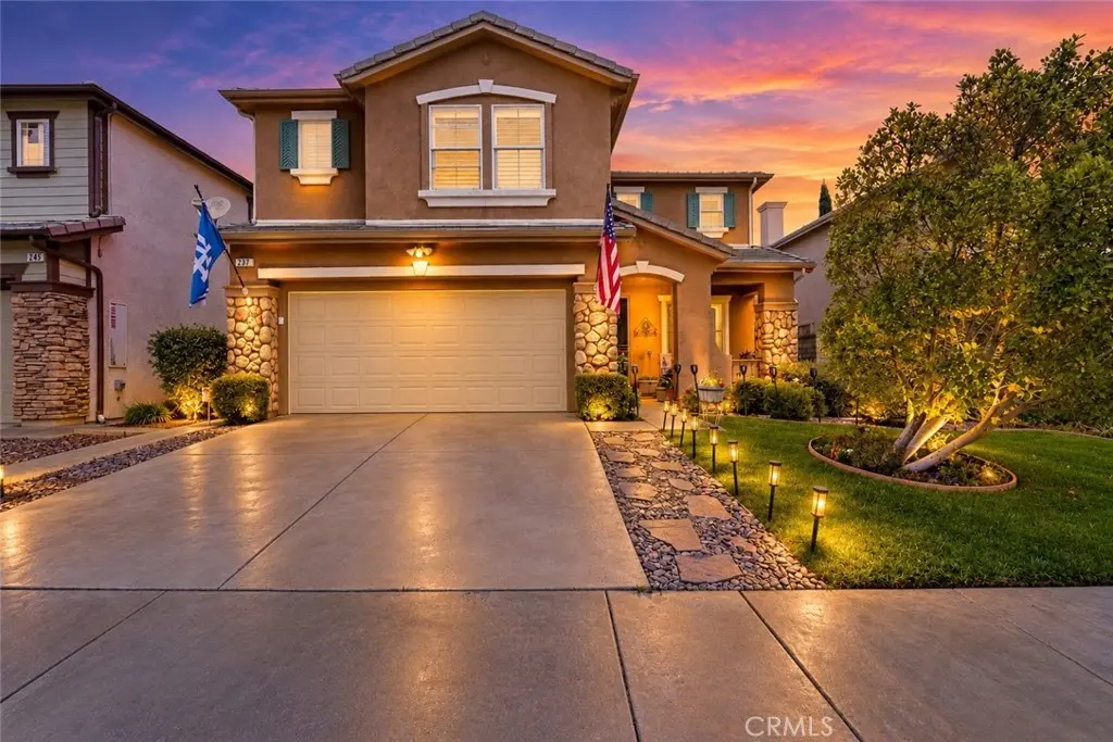237 Galway, Simi Valley, CA — listing photo 1