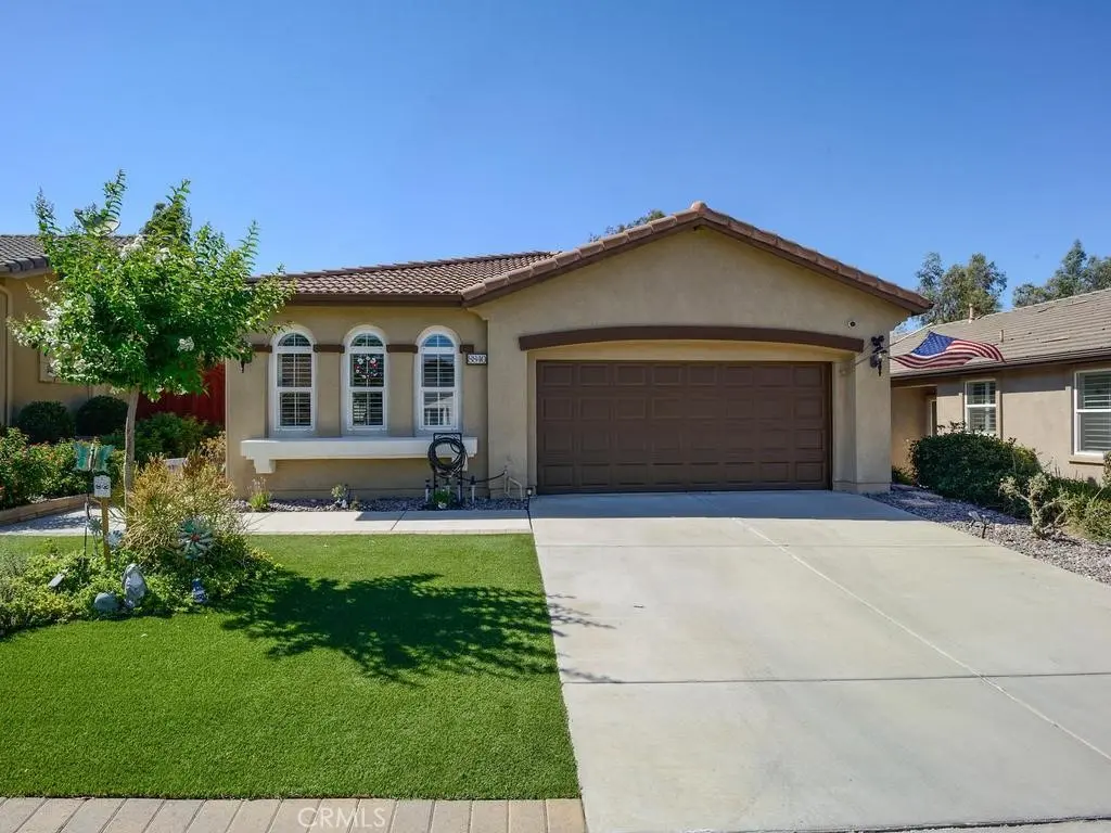 8840 Duval Lane, Hemet, CA — listing photo 1