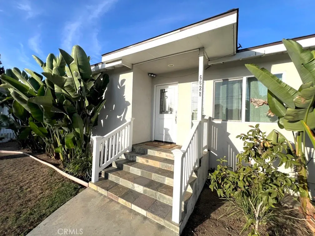 Single Family Residence for rent at 6628 N Golden West, Arcadia, CA featuring 2 beds and 2 baths
