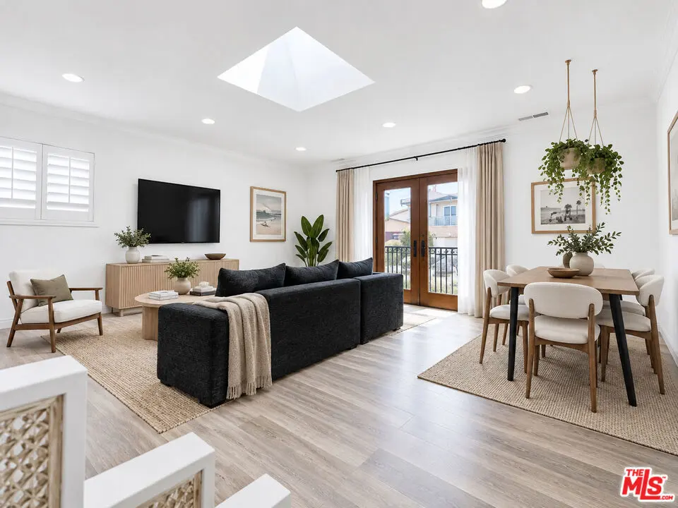 Single Family Residence for sale at 1633 Van Horne Lane, Redondo Beach, CA featuring 5 beds and 3 baths