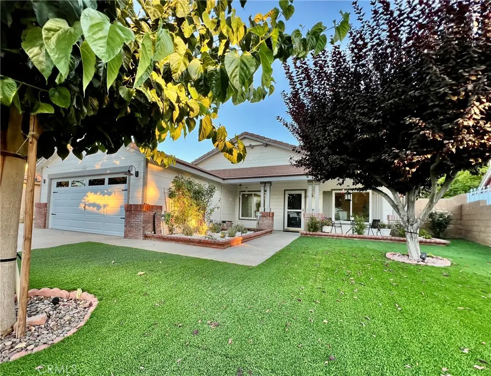 Single Family Residence for sale at 3024 Holline Court, Lancaster, CA featuring 3 beds and 2 baths