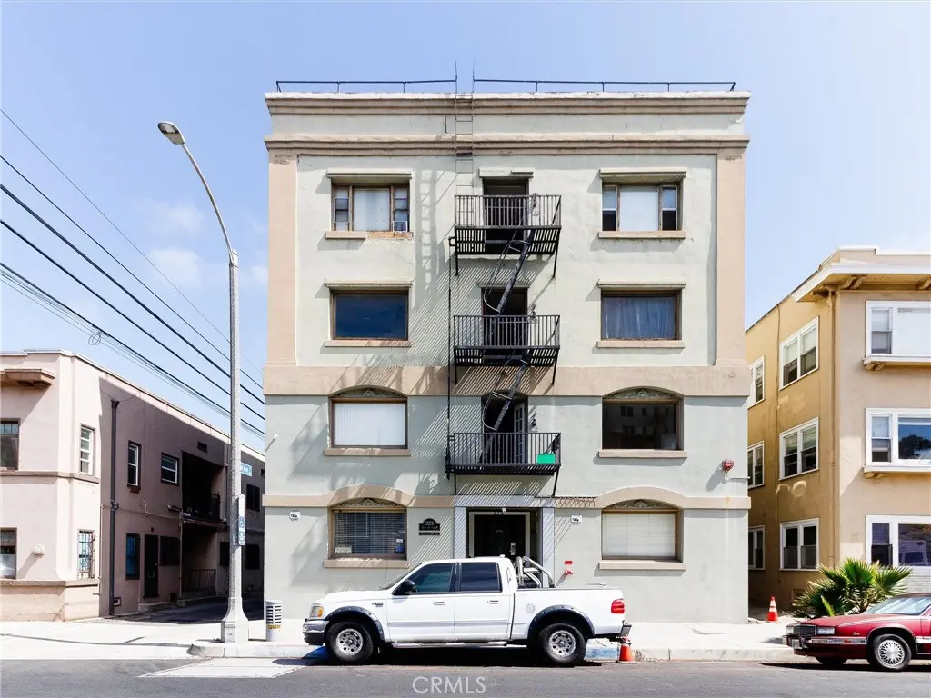 Condominium for sale at 323 W 4th. Unit 101 101, Long Beach, CA and 1 bath