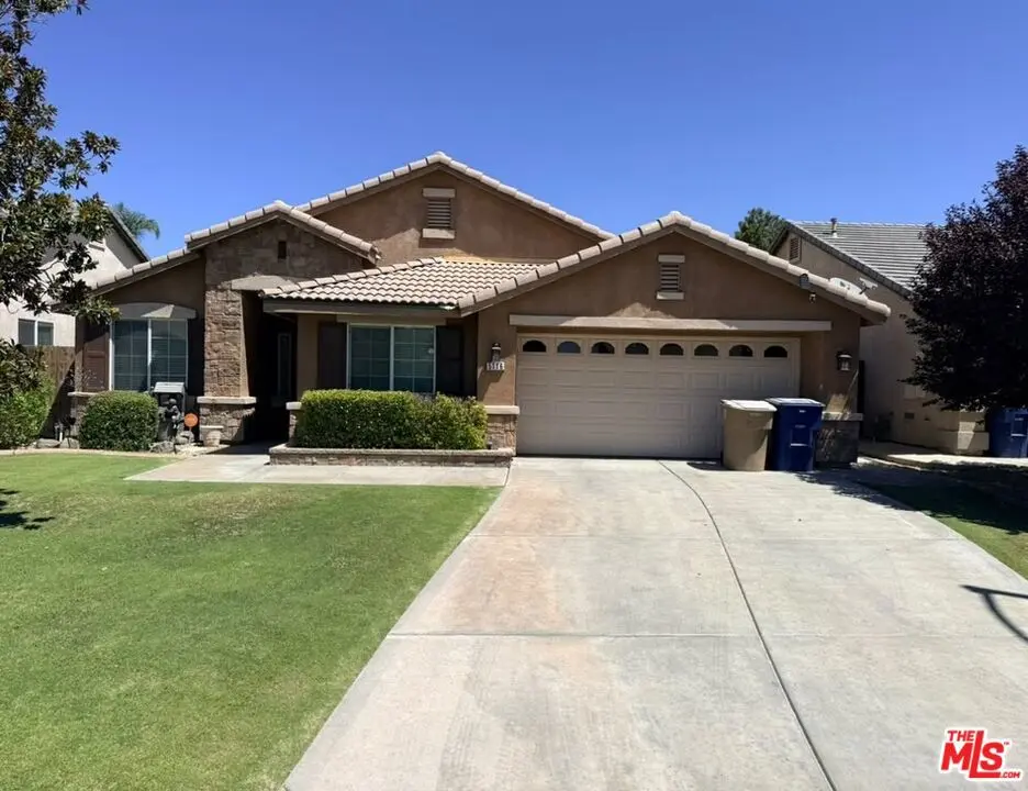Single Family Residence for sale at 5116 Silver Clover Avenue, Bakersfield, CA featuring 3 beds and 2 baths