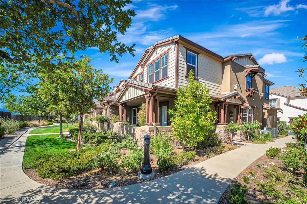 28606 Pietro, Valencia, CA — listing photo 1
