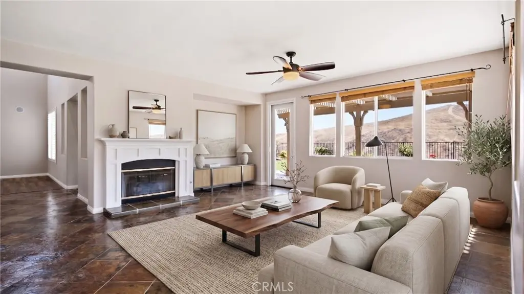 424 Peter Place, Simi Valley, CA — listing photo 1