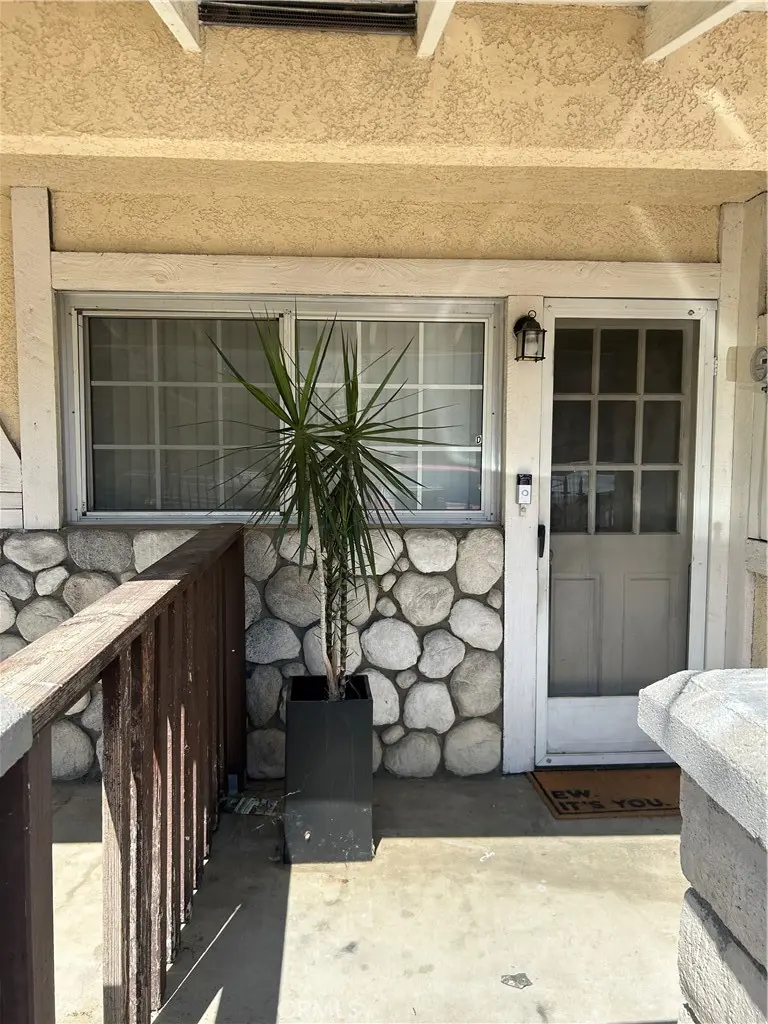 4965 Tulsa, Riverside, CA — listing photo 1