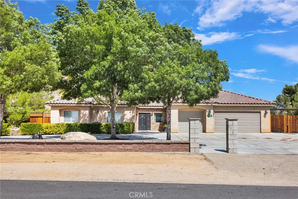 Single Family Residence for sale at 17111 Mesquite Road, Apple Valley, CA featuring 4 beds and 3 baths