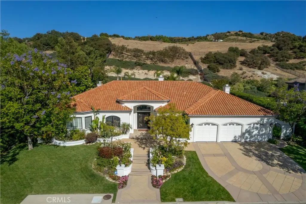 Single Family Residence for sale at 3124 MOUNTAIN PARK, Calabasas, CA featuring 5 beds and 5 baths