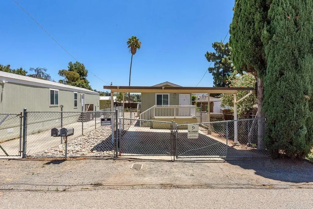 8213 Sunset Drive, Lakeside, CA — listing photo 1