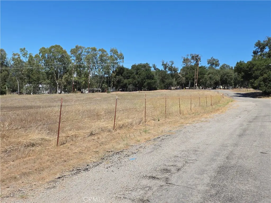 0 Mesa Rd, Atascadero, CA — listing photo 1