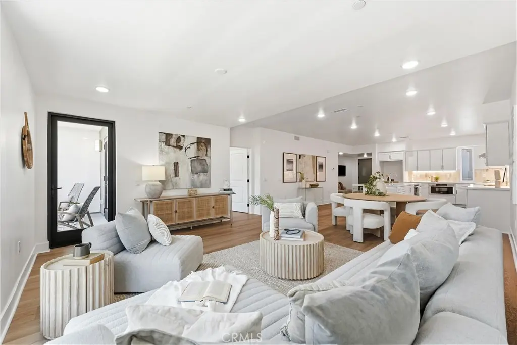 Condominium for rent at 24722 Del Prado 304, Dana Point, CA featuring 2 beds and 2 baths