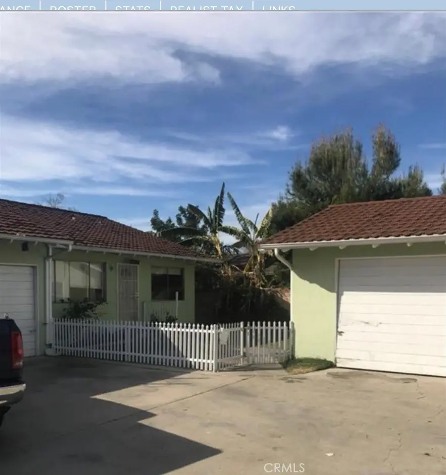 Residential Lease for rent at 9617 Walnut, Bellflower, Los Angeles County, CA featuring 2 beds and 1 bath