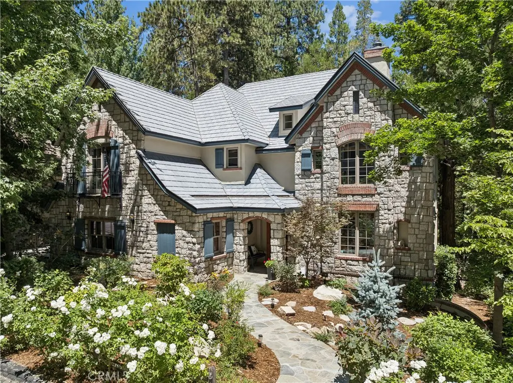 27489 Meadow Bay, Lake Arrowhead, CA — listing photo 1