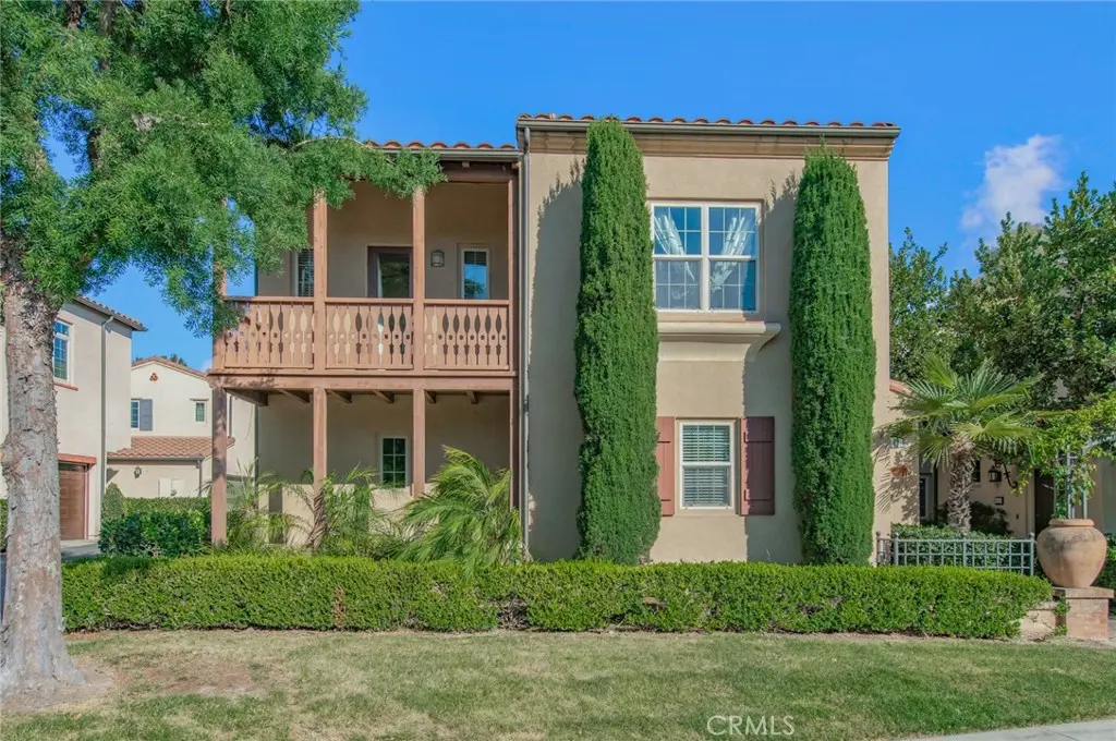 Condominium for sale at 76 Latitude, Irvine, CA featuring 1 bed and 2 baths