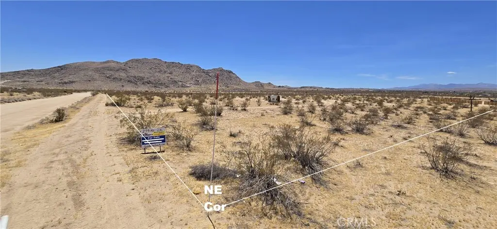 3510 Saddleback, Joshua Tree, CA — listing photo 1