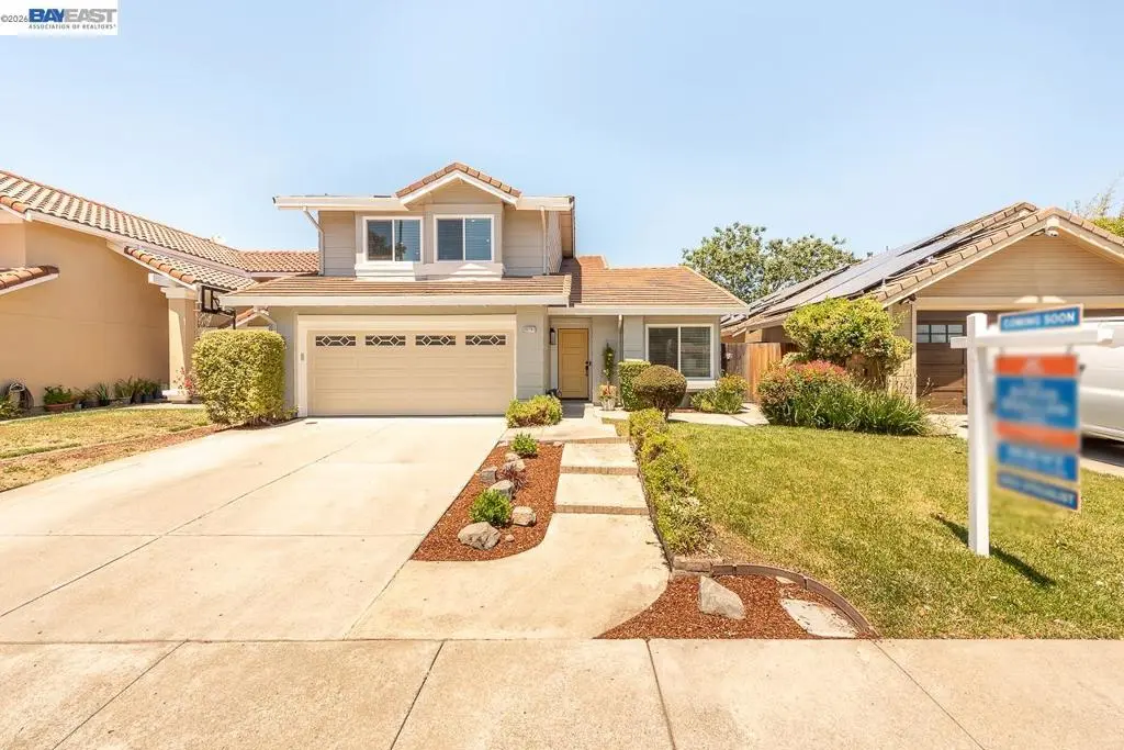 Single Family Residence for sale at 32767 Hilmar St, Union City, CA featuring 4 beds and 3 baths