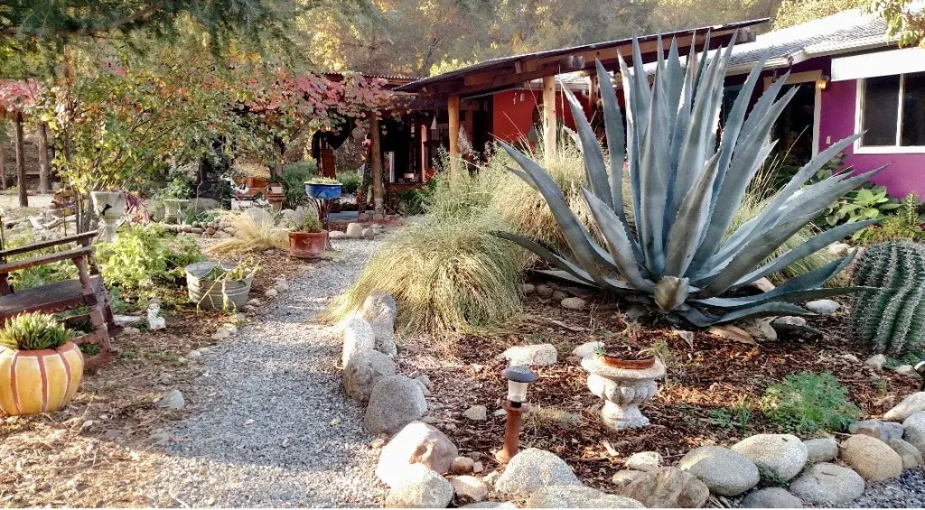 37608 Rio Vista, Springville, CA — listing photo 1