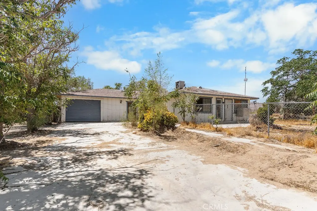 31707 Furst Street, Lucerne Valley, CA — listing photo 1