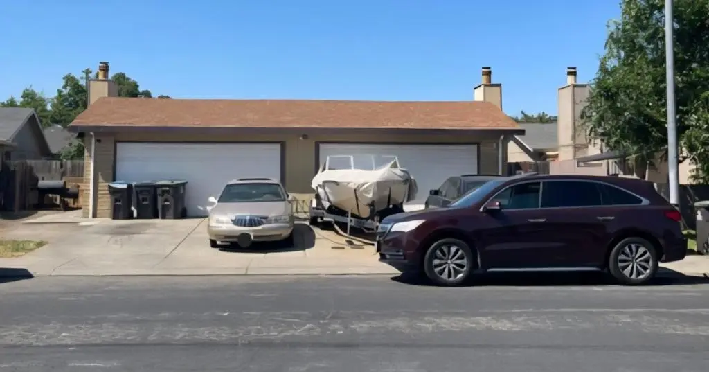 Duplex for sale at 26112613 Plantation Place, Stockton, CA