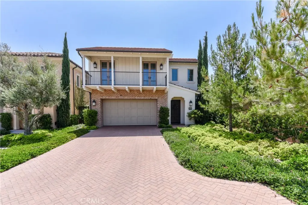 146 Rotunda, Irvine, CA — listing photo 1