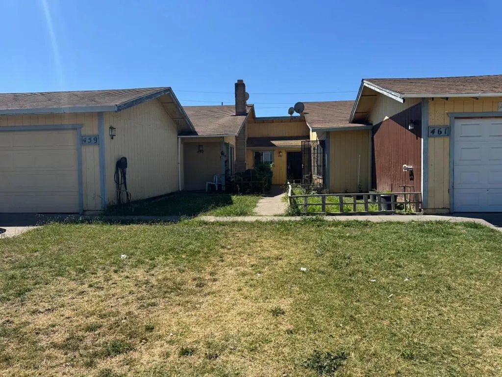 Triplex for sale at 459 Jill Circle, Stockton, CA