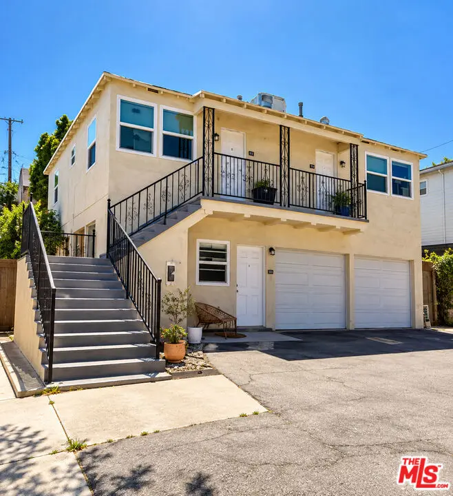 Apartment for rent at 1321 N Normandie Avenue 1/2, Los Angeles, CA featuring 1 bed and 1 bath