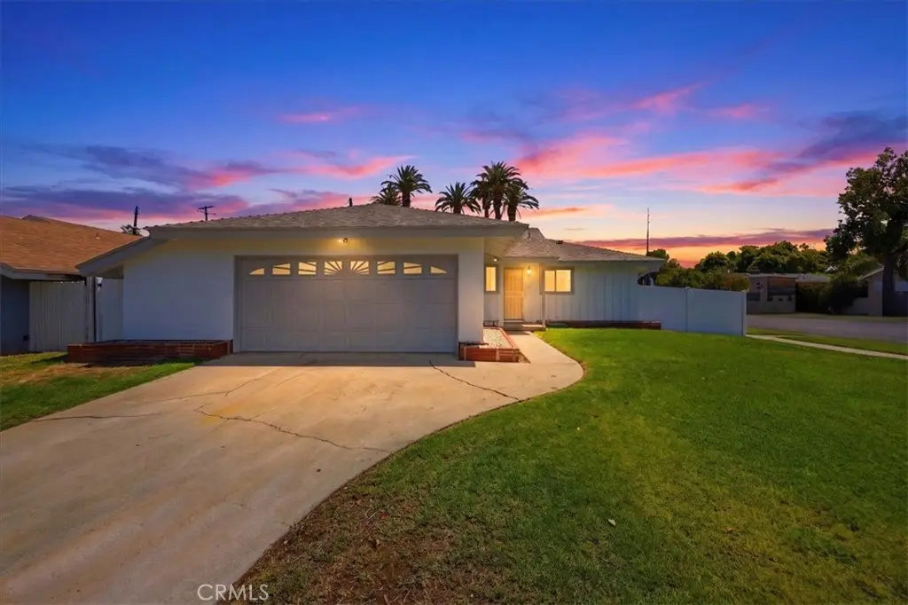 Single Family Residence for sale at 4305 Salerno, Riverside, CA featuring 3 beds and 2 baths