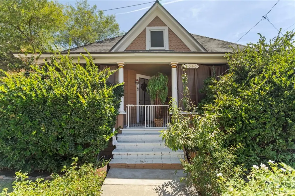 Single Family Residence for sale at 4048 9th Street, Riverside, CA featuring 2 beds and 1 bath