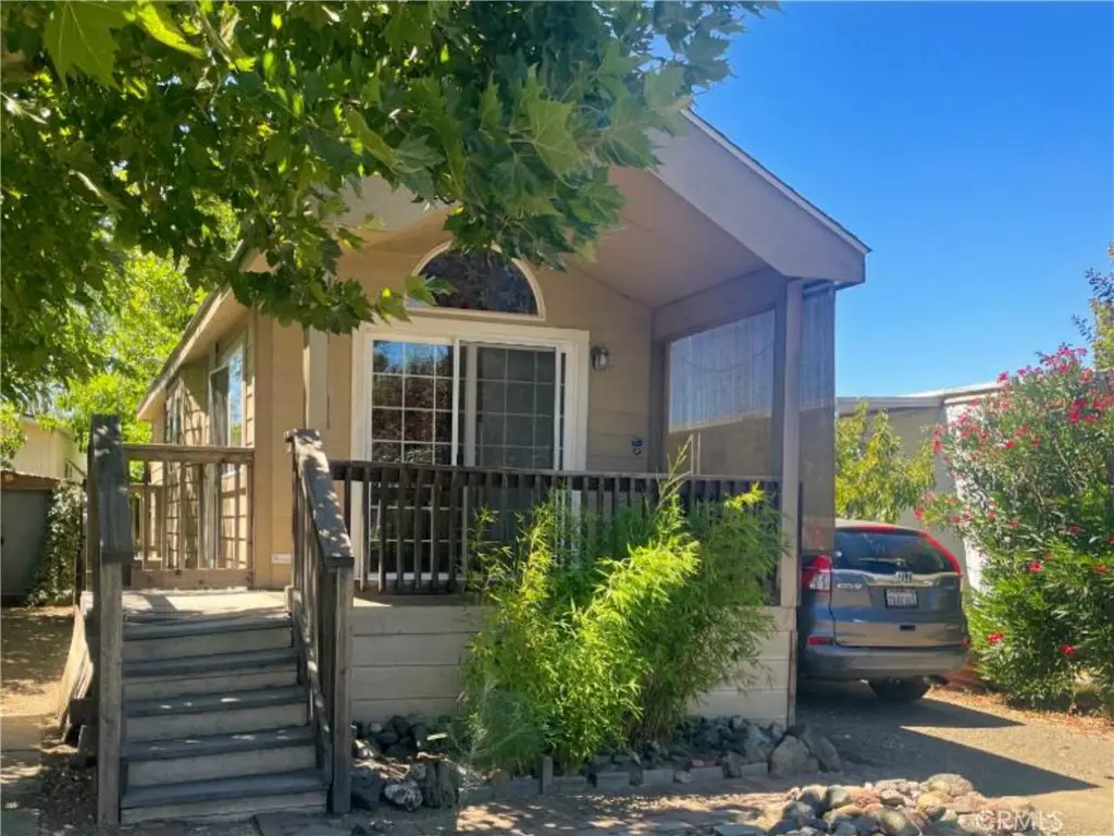 5935 Live Oak Drive 50, Kelseyville, CA — listing photo 1