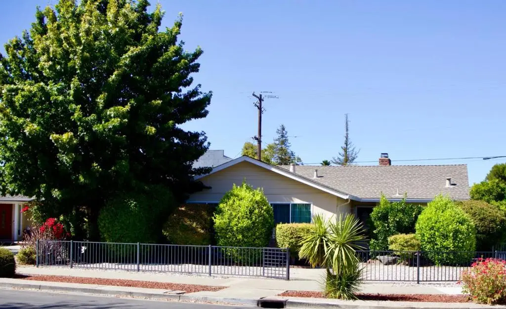 Single Family Residence for sale at 4359 Venice Way, San Jose, CA featuring 3 beds and 2 baths