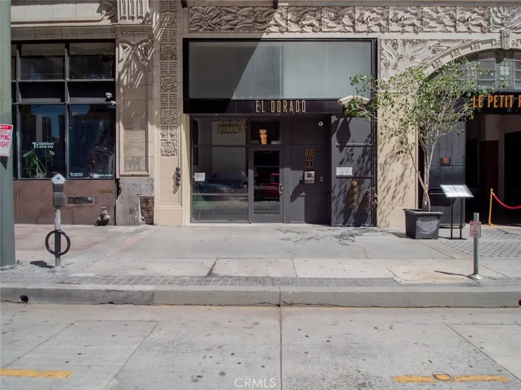 Condominium for sale at 416 S Spring Street 205, Los Angeles, CA featuring 1 bed and 2 baths