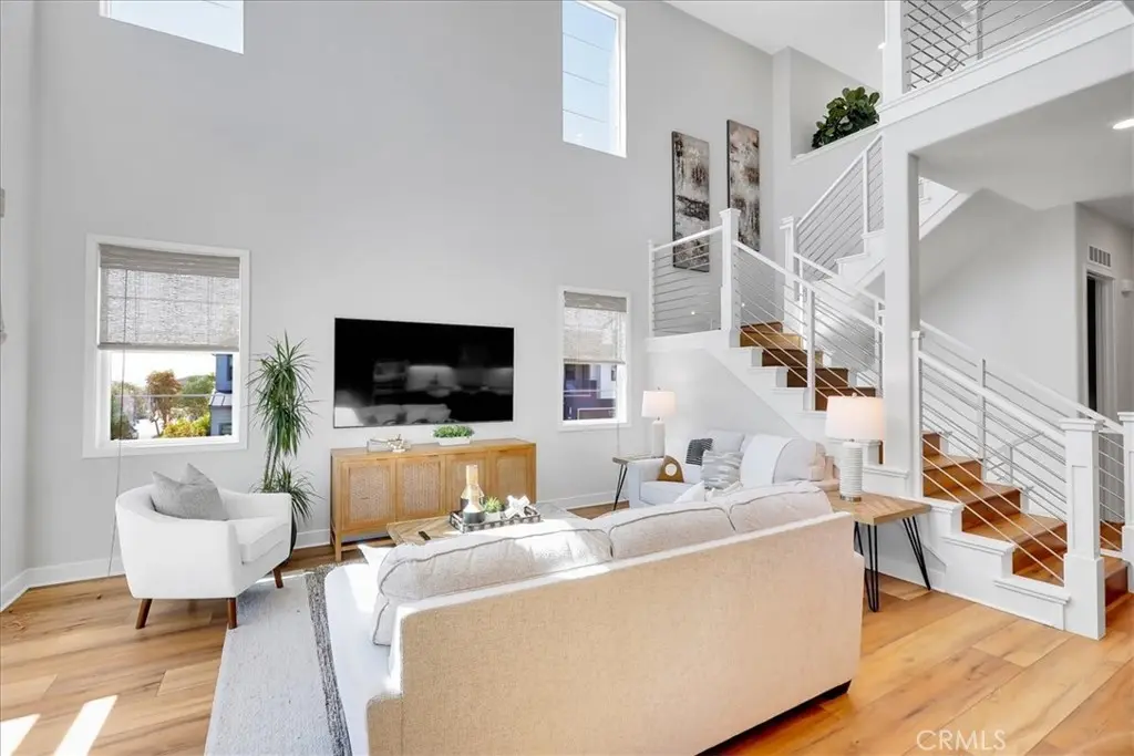Condominium for sale at 137 Rondo, Irvine, CA featuring 3 beds and 3 baths