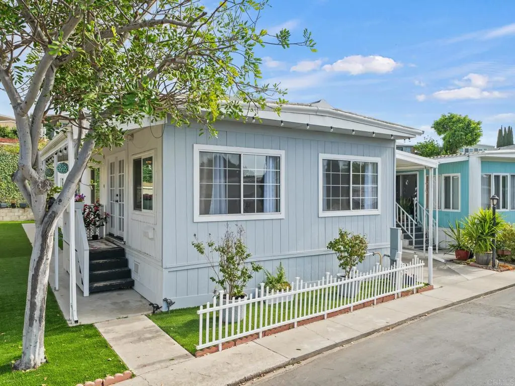 4820 1/2 Old Cliffs Rd San Diego, CA 92120, Del Cerro, CA — listing photo 1
