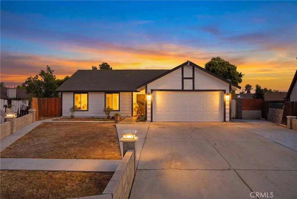 Single Family Residence for sale at 2443 Tulip Court, Hemet, CA featuring 3 beds and 2 baths