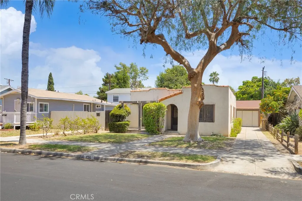 126 1/2 N Yale Avenue, Fullerton, CA — listing photo 1
