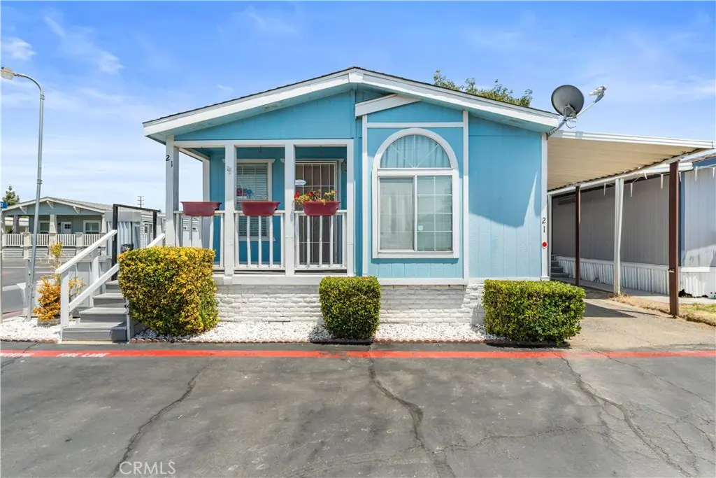 25293 Redlands 21, Loma Linda, CA — listing photo 1