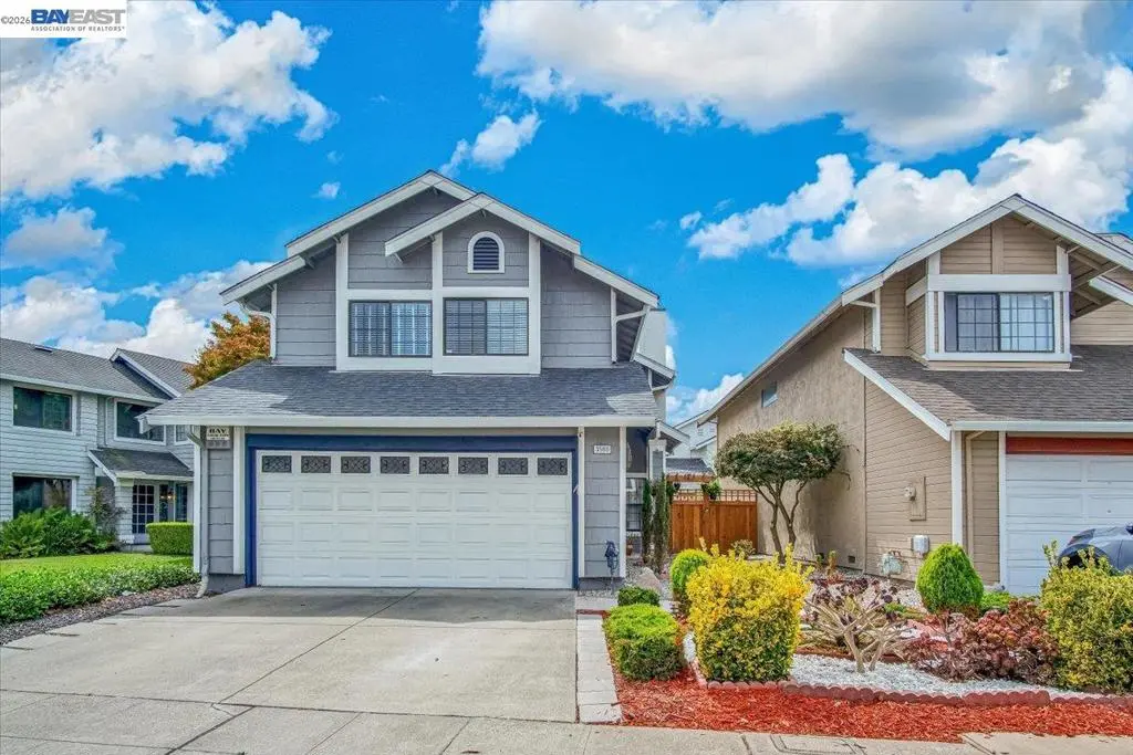 Single Family Residence for sale at 3560 McSherry Way, Alameda, CA featuring 3 beds and 3 baths
