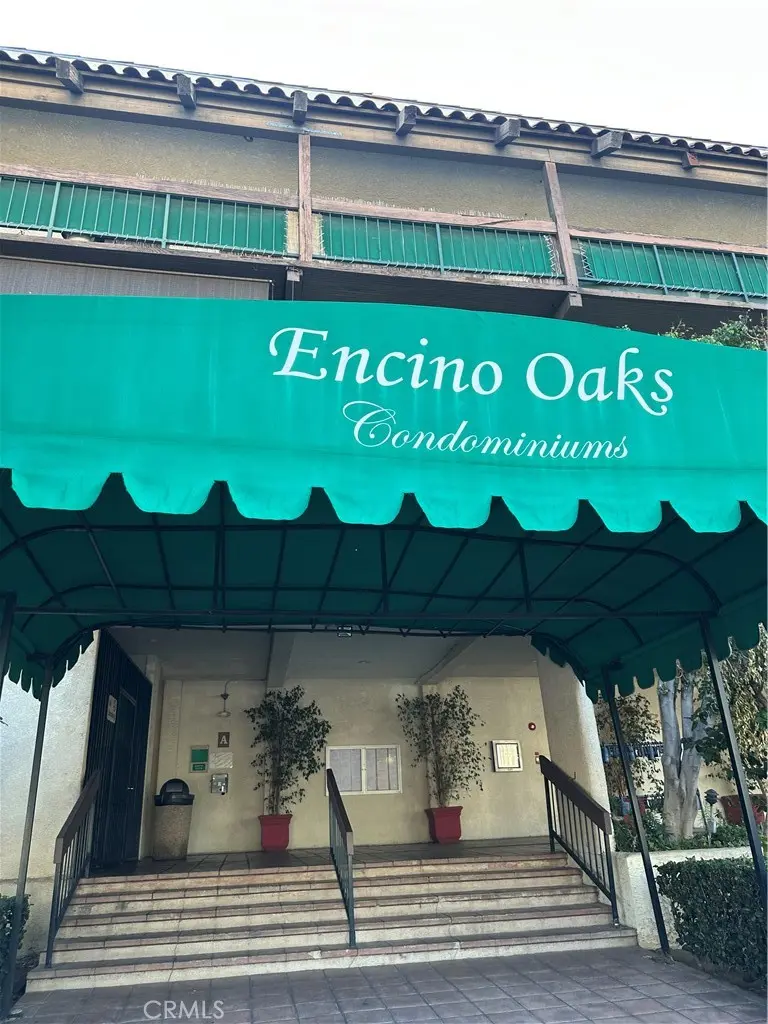 5460 White Oak Avenue E207, Encino, CA — listing photo 1