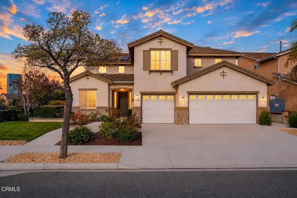 Single Family Residence for sale at 415 Caliente Way, Oxnard, CA featuring 4 beds and 3 baths